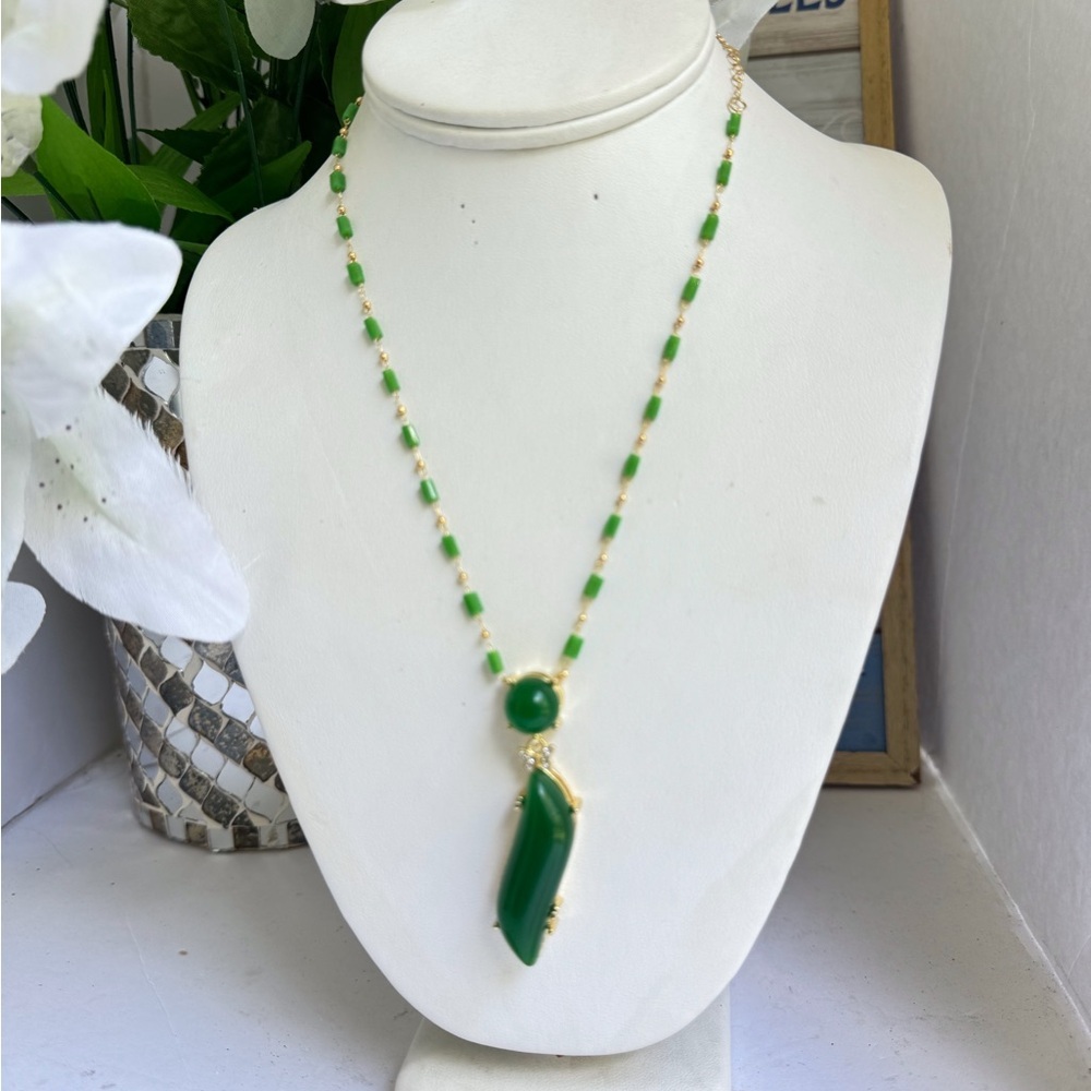 NECKLACES - Picture 10 of 15